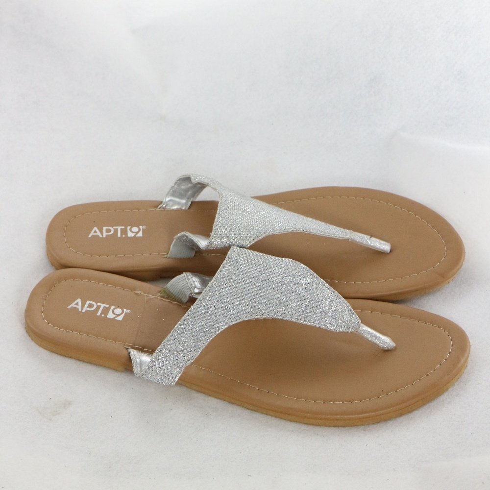 New APT 9 Silver Strap Thong Sandals - Picture 6 of 8